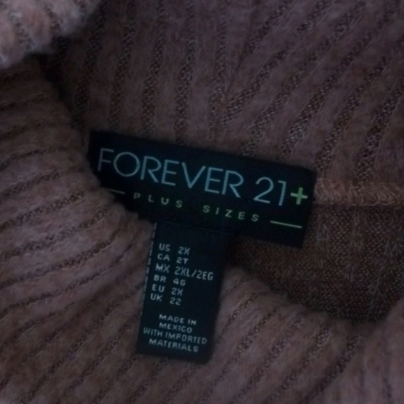Forever 21 Plus 2X Pink Ribbee Turtleneck Sweater - Picture 8 of 8